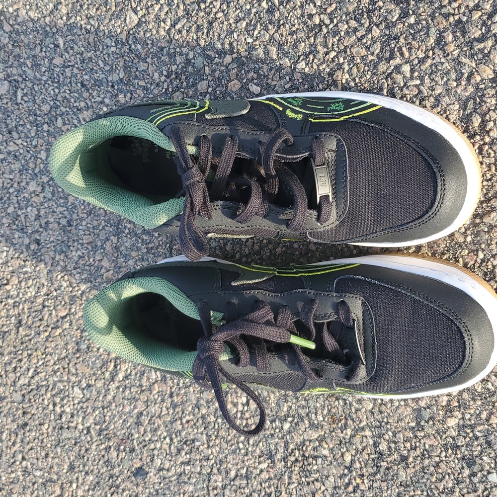 Nike Air Force 1 LV8 1 Black / Carbon Green-Treeline Size 8 - Picture 4 of 16
